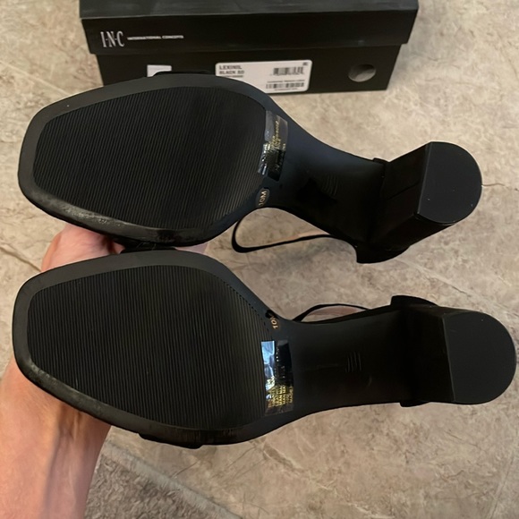 Inc strappy heel - Picture 4 of 4